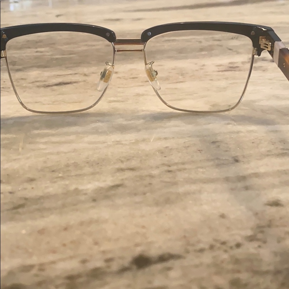 Gucci Glasses-100% Authentic - Picture 8 of 8